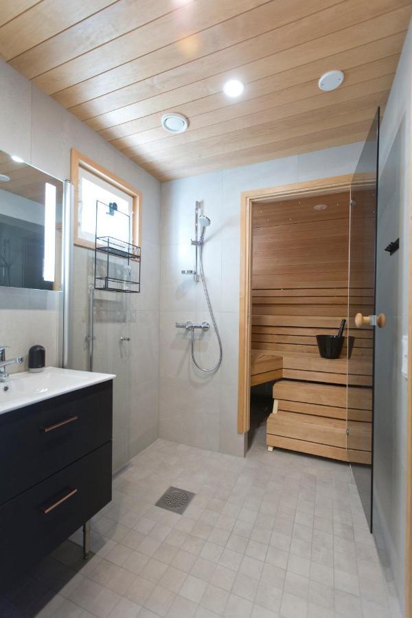 Loimu Villa Akaslompolo Bagian luar foto